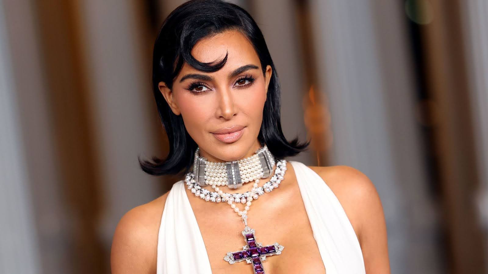 Kim Kardashian recently showcased Princess Diana's iconic cross necklace